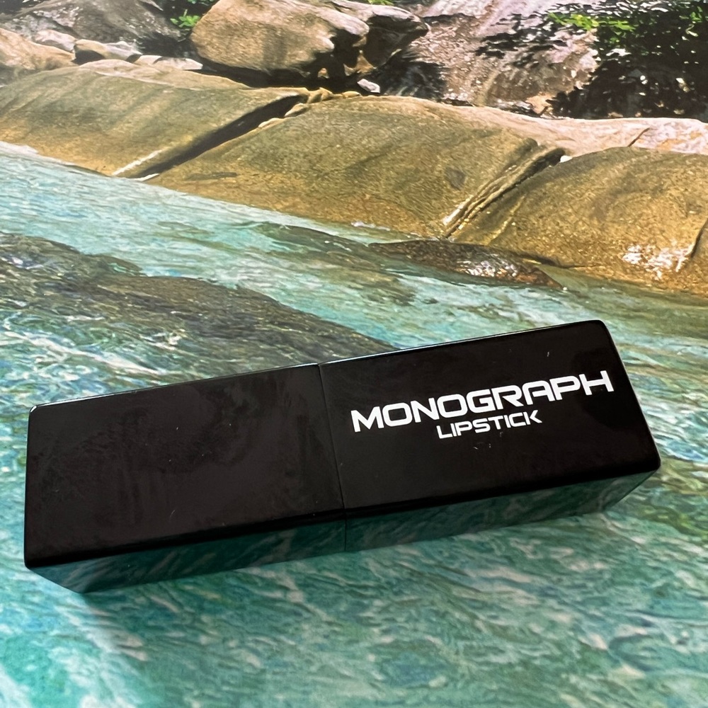MONOGRAPH LIPSTICK - Picture 2 of 4